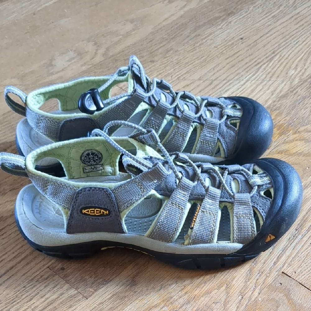 Keen Green and Gray Sandals with Waterproof Design